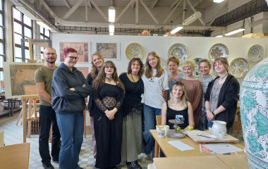 Letné sympózium majolika - Architektonické motívy na majolike 