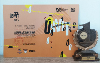 Ocenenia študentiek Grafického dizajnu v celoslovenskej súťaži ÚSVIT