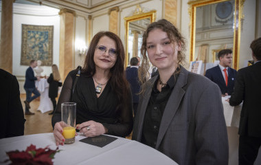 Výstava plagátov, knižných publikácii a animácií našich žiakov grafického dizajnu a propagačného výtvarníctva v Bruseli, (foto: Alexandra Chachaľáková)